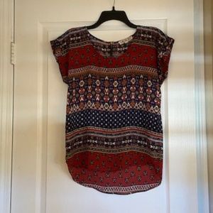 😁 4/$10 Pink Rose blouse